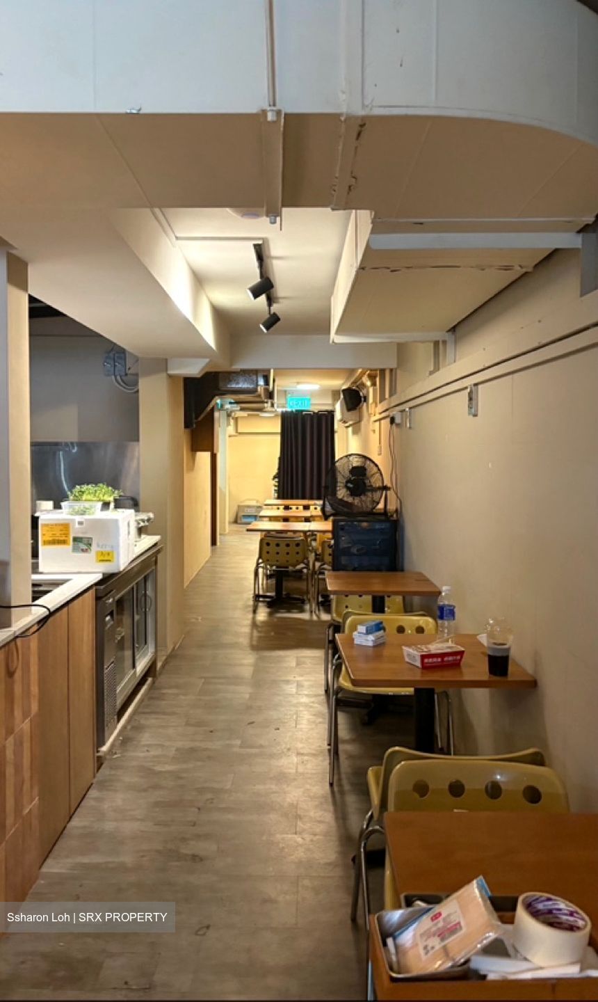 Telok Ayer Conservation Area (D1), Shop House #613718041
